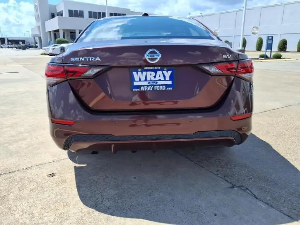 Nissan Sentra 2023 SV 4dr Sedán