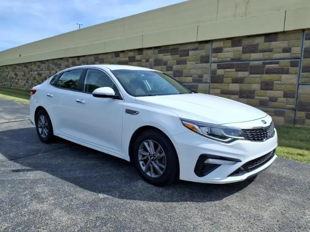 Kia Optima 2020 LX Sedán de 4 puertas