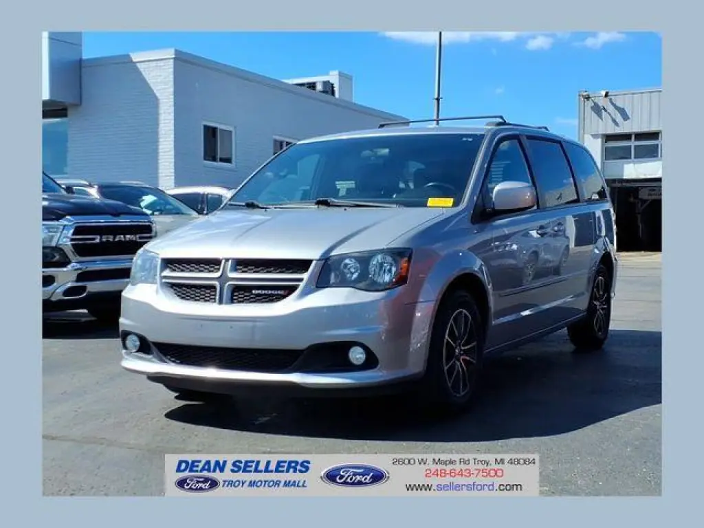 Dodge Grand Caravan 2016 R/T 4dr Mini-Van