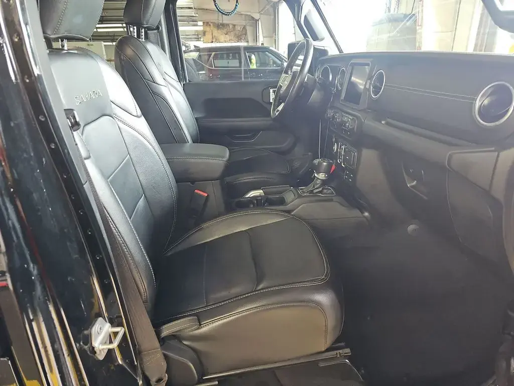 Jeep Wrangler Unlimited 2022 4x4 Sahara 4xe 4dr SUV