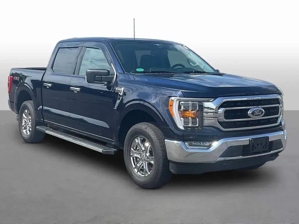 Ford F-150 2023 4x4 XLT 4dr SuperCrew 5.5 ft. SB