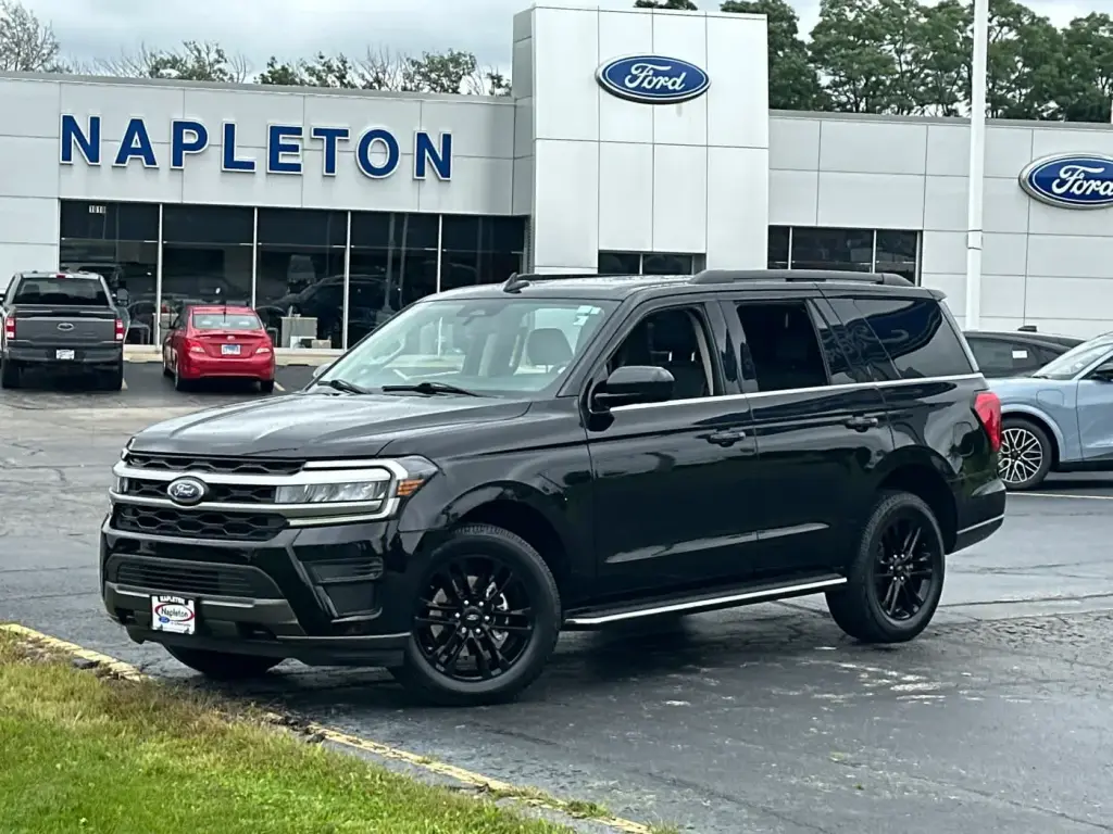 Ford Expedition 2022 4x4 XLT 4dr SUV