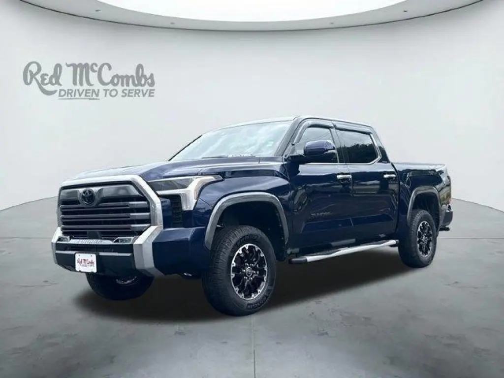 Toyota Tundra 2023 4x4 Limited HV 4dr CrewMax Cab Pickup SB