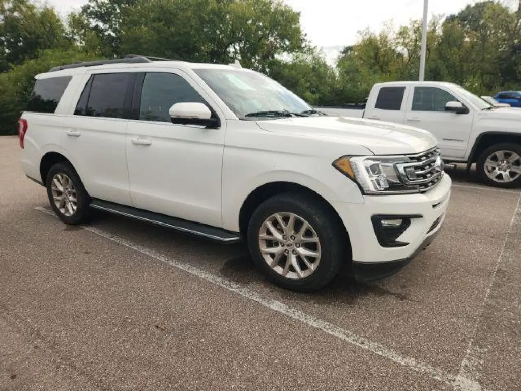 Ford Expedition 2021 4x4 XLT 4dr SUV