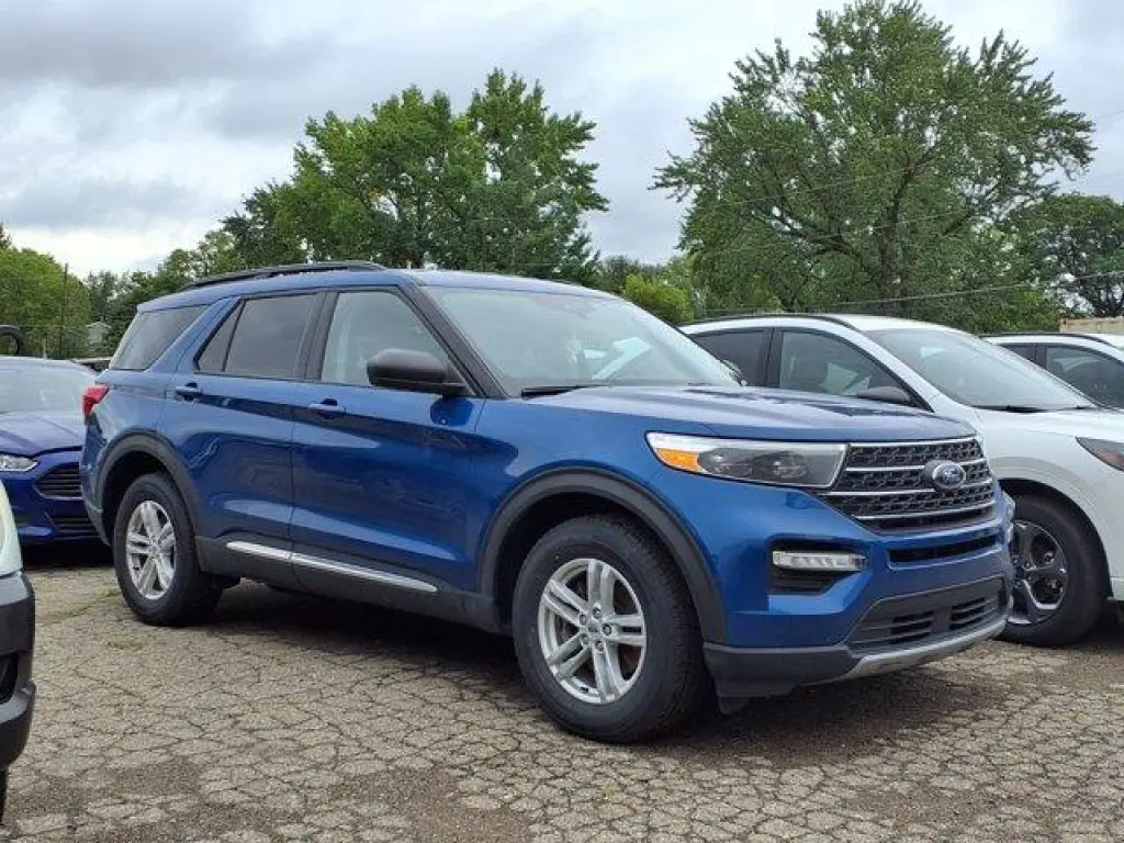 Ford Explorer 2023 AWD XLT 4dr SUV