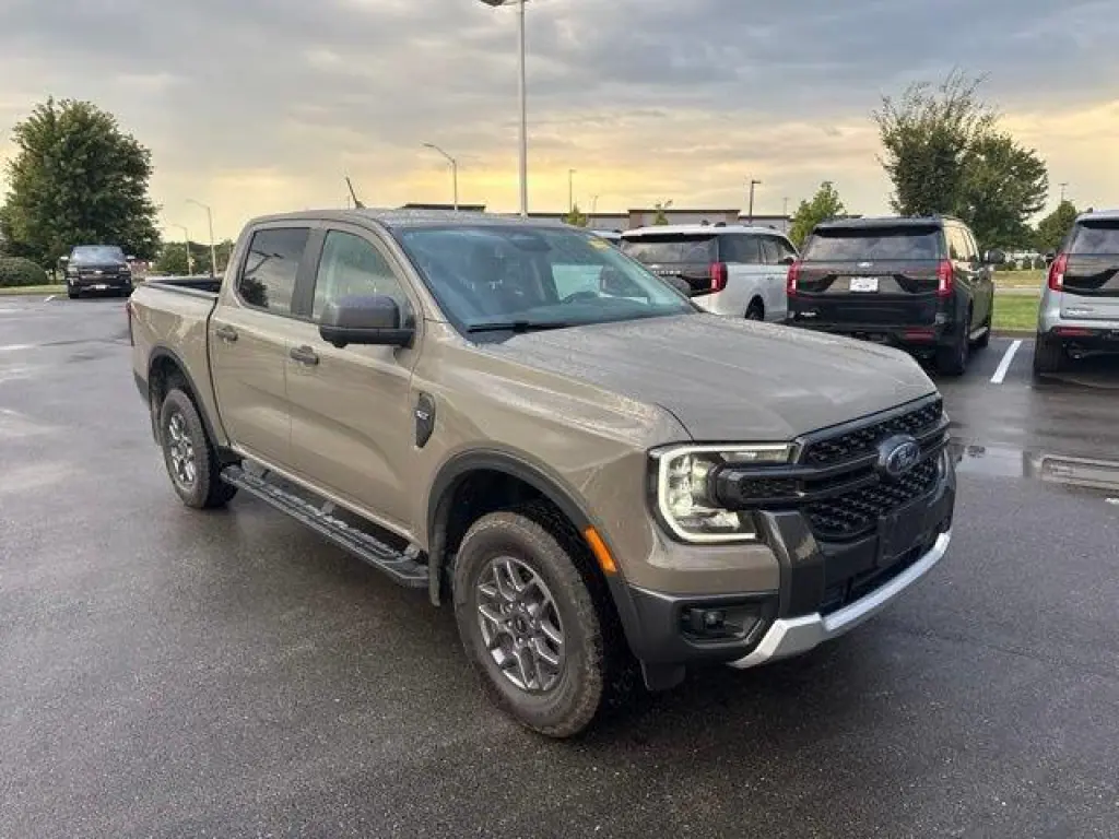Ford Ranger 2025 4x4 XLT 4dr SuperCrew 5.0 ft. SB