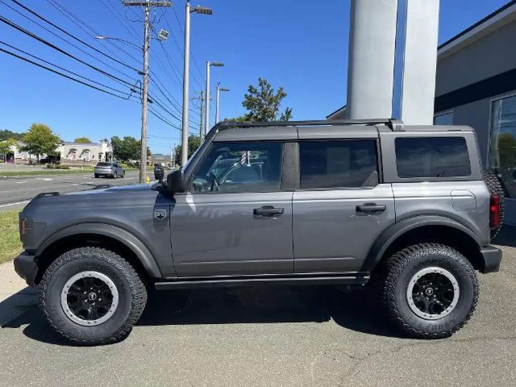 Ford Bronco 2023 4x4 Badlands Advanced 4dr SUV