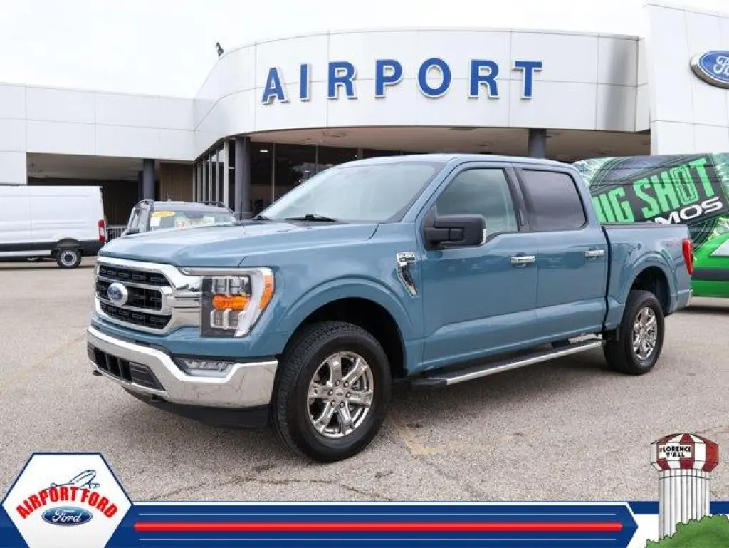 Ford F-150 2023 4x4 XLT 4dr SuperCrew 5.5 ft. SB