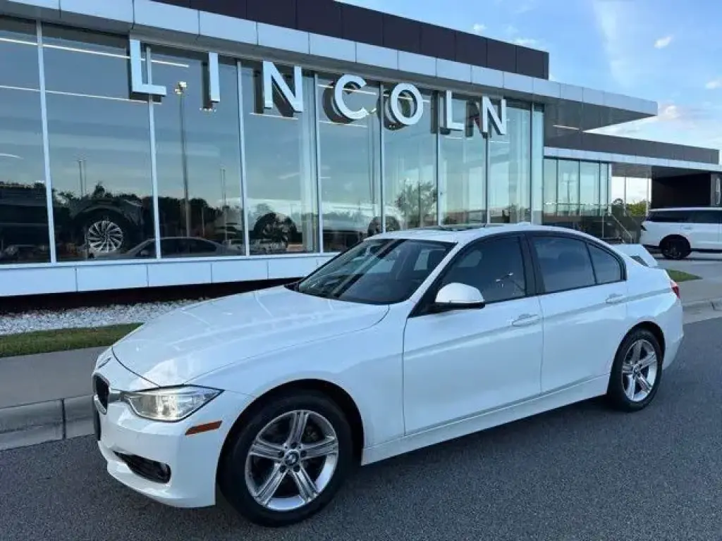 BMW Serie 3 2015 tracción en las cuatro ruedas 328i xDrive 4p Sedán