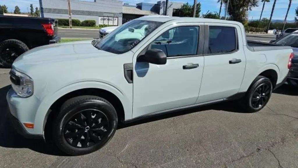 Ford Maverick 2022 AWD XL 4 puertas SuperCrew SB de 4,5 pies