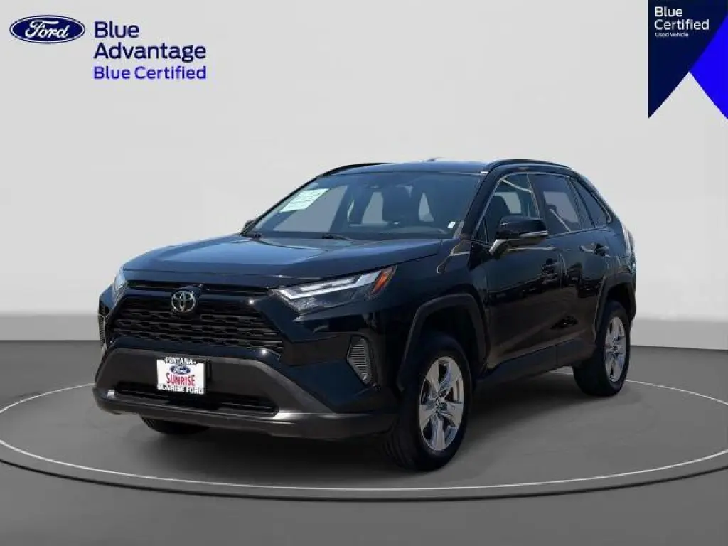 Toyota RAV4 2024 XLE 4dr SUV