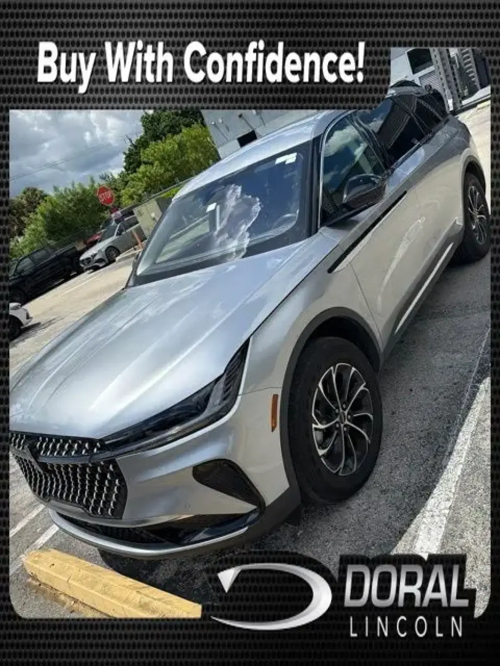 Lincoln Nautilus Híbrido 2025 AWD Premiere SUV de 4 puertas