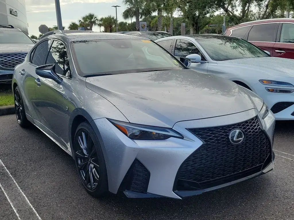 Lexus IS 350 2022 tracción en todas las ruedas F SPORT 4p Sedan