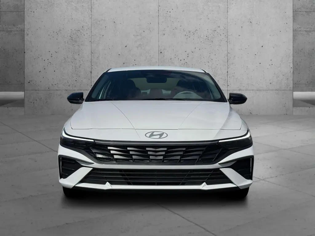Hyundai ELANTRA 2026 SEL Sport 4dr Sedán