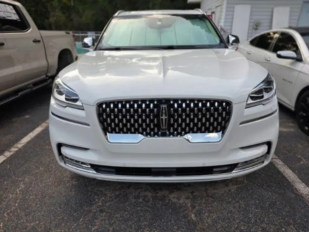 Lincoln Aviator 2020 AWD Black Label 4dr SUV Negra