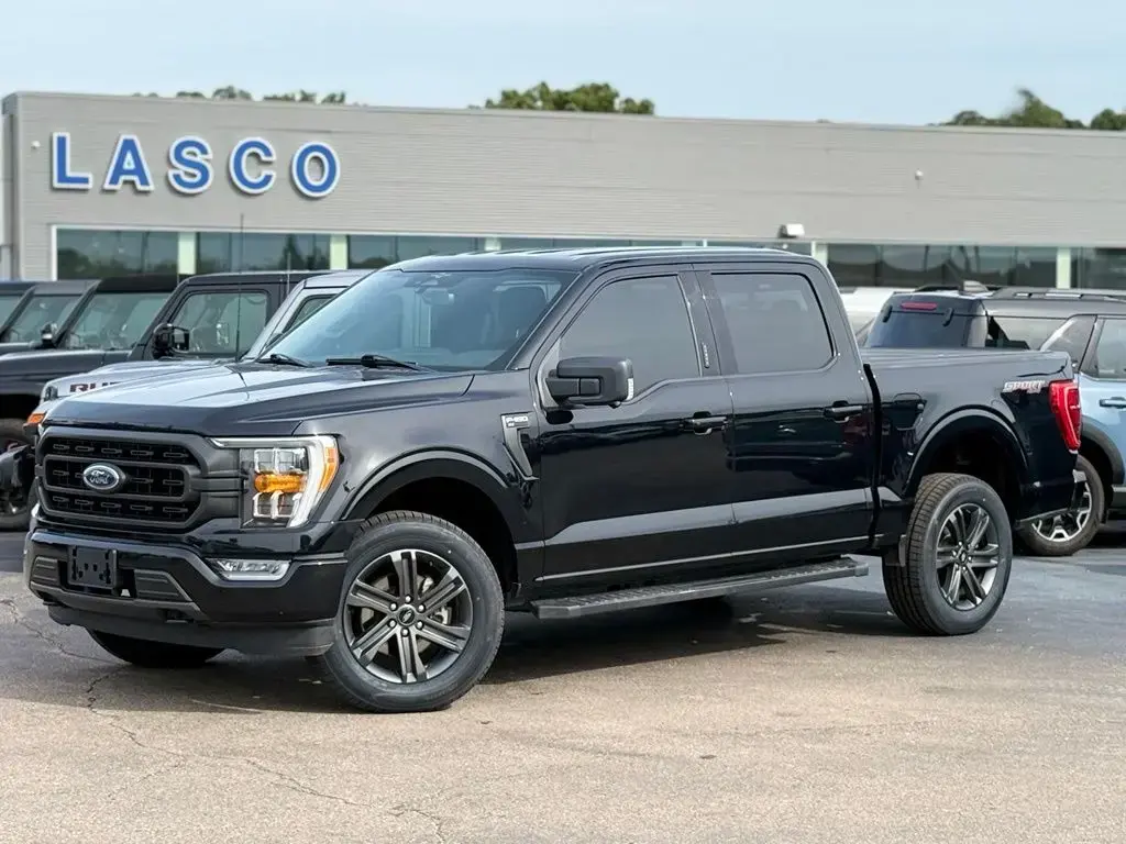 Ford F-150 2023 4x4 XLT 4dr SuperCrew 5.5 ft. SB