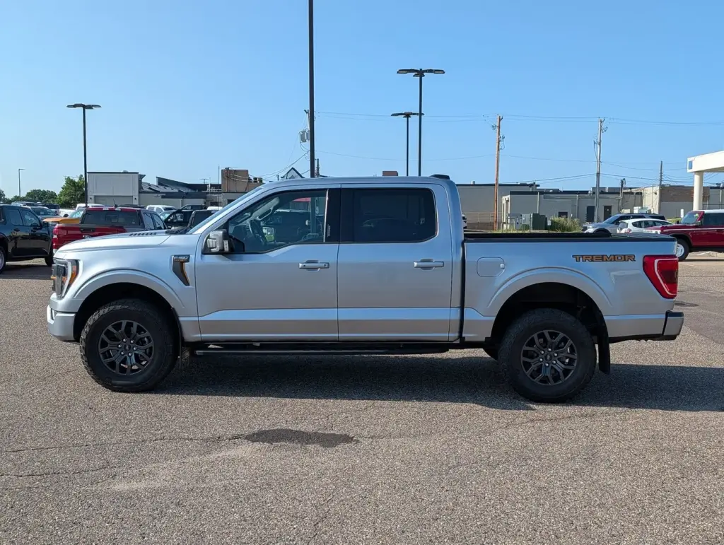Ford F-150 2023 4x4 Tremor 4p SuperCab 5.5 ft. CA