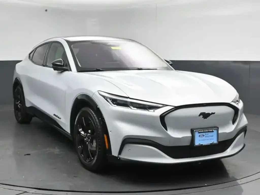 Ford Mustang Mach-E 2023 AWD Premium 4p SUV