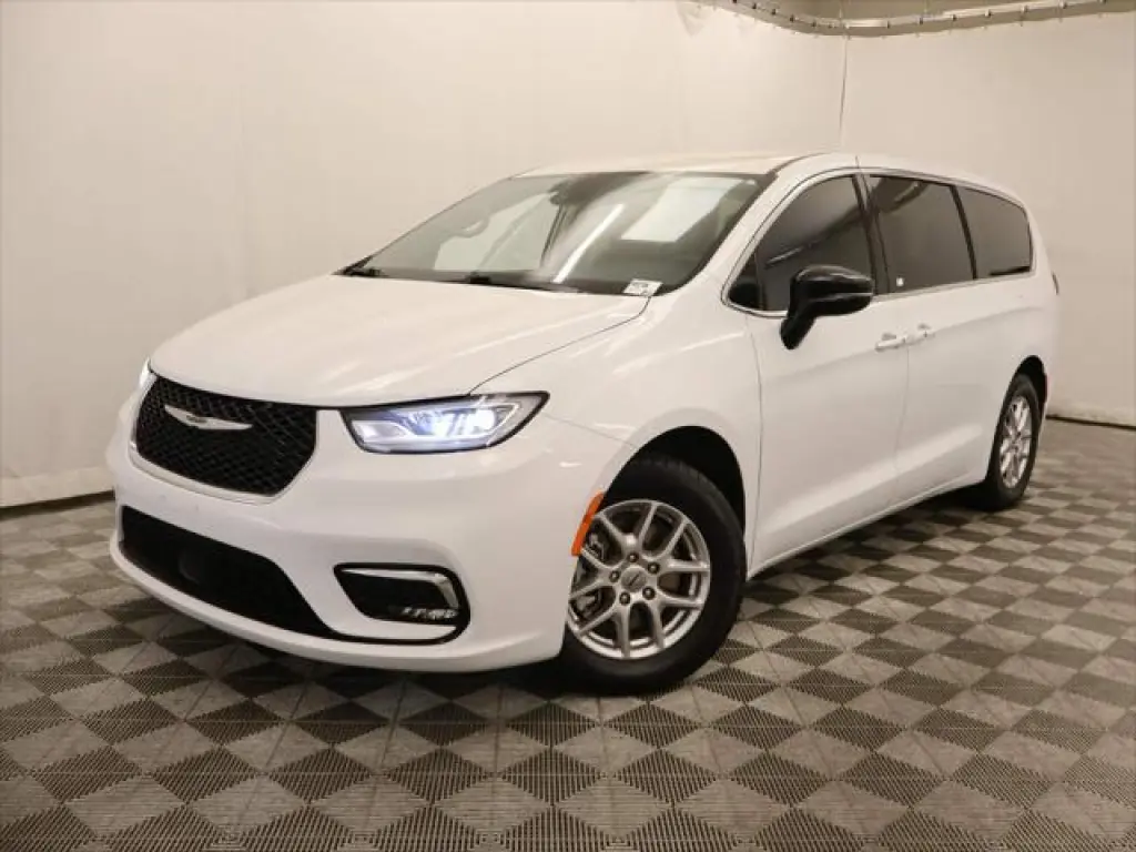 Chrysler Pacifica 2024 Touring L 4dr Minivan