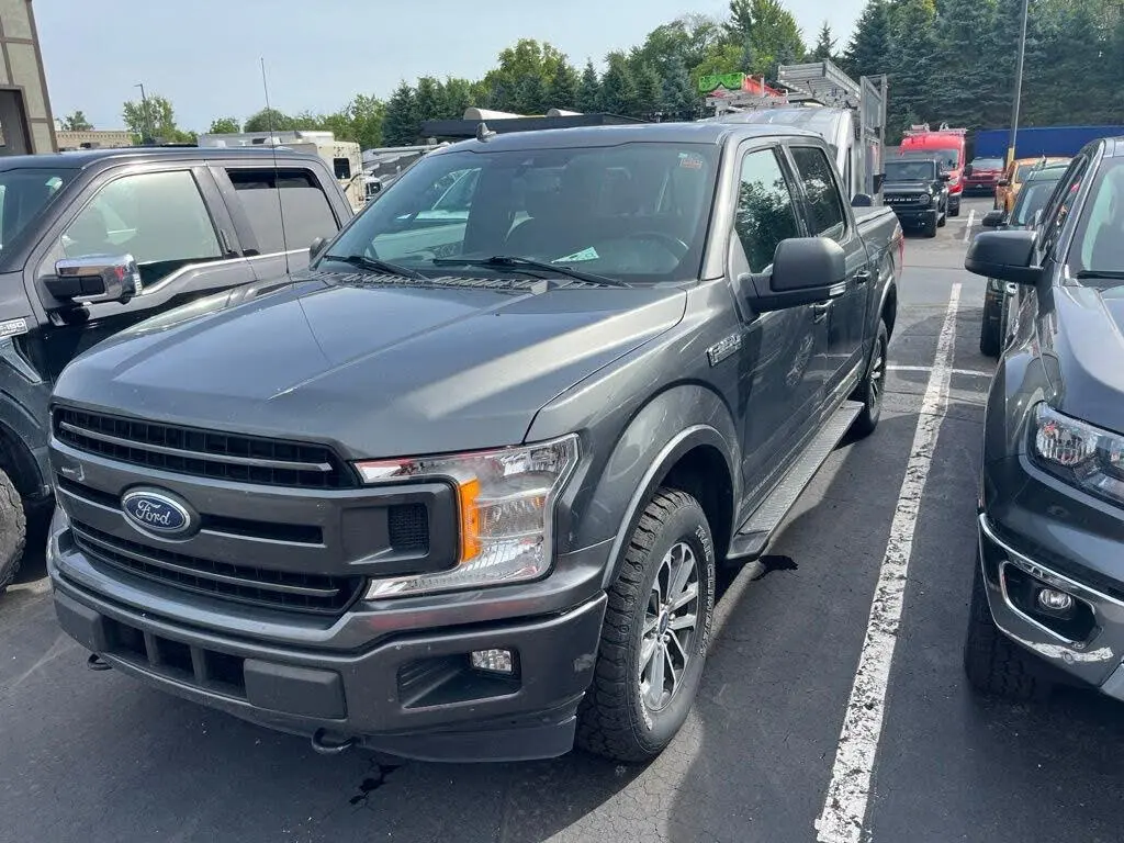 Ford F-150 2020 4x4 XLT 4p SuperCrew 5.5 ft. SB