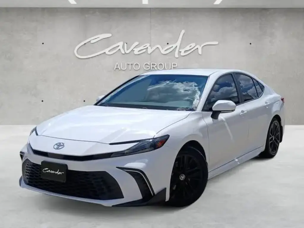 Toyota Camry 2025 SE 4dr Sedan