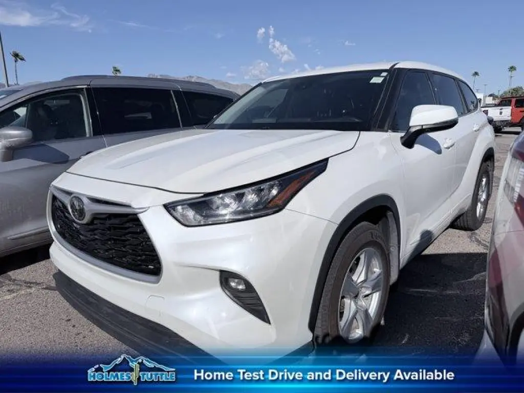 Toyota Highlander 2020 4x4 LE SUV 4p.
