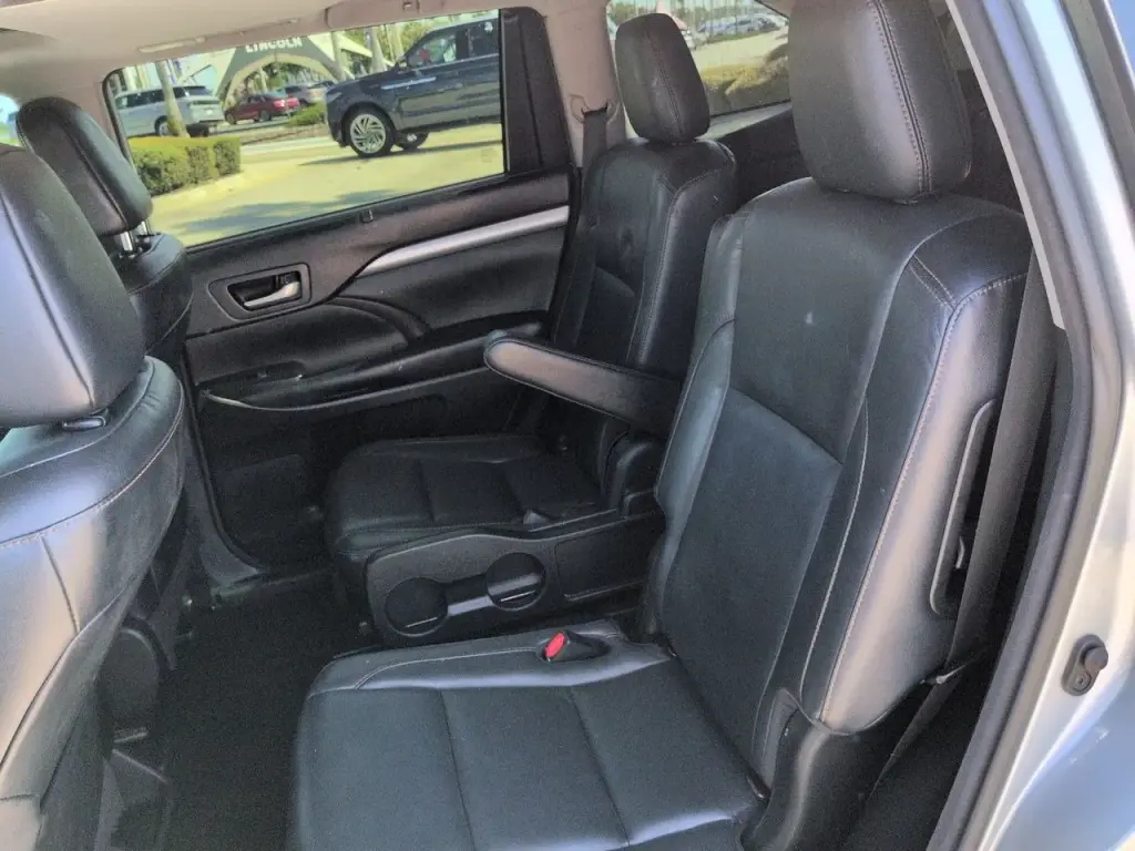 Toyota Highlander 2018 4x4 XLE SUV 4p.