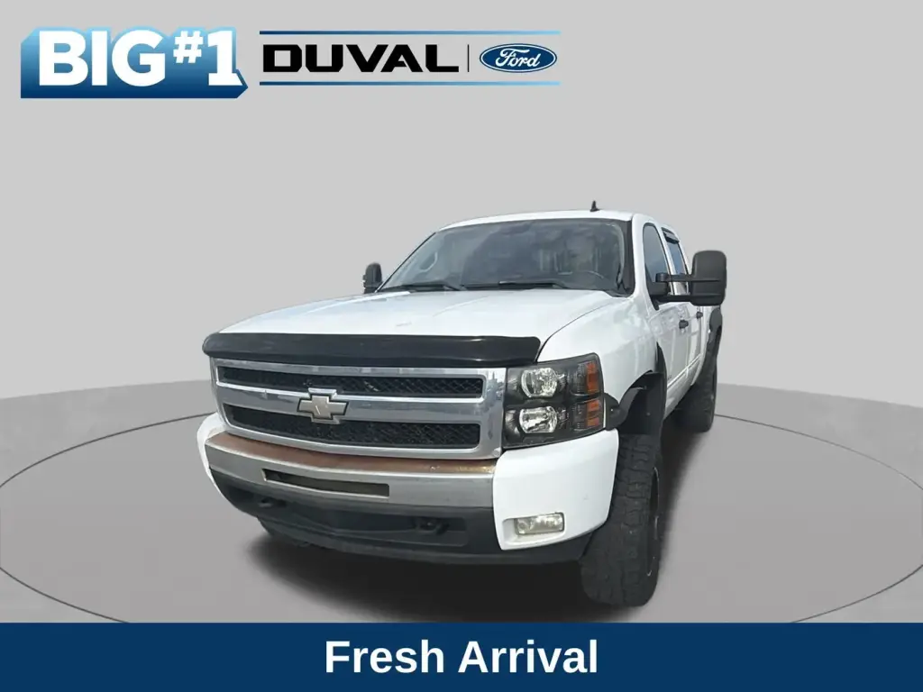Chevrolet Silverado 1500 2011 4x4 LT 4p Crew Cab 5.8 pies SB