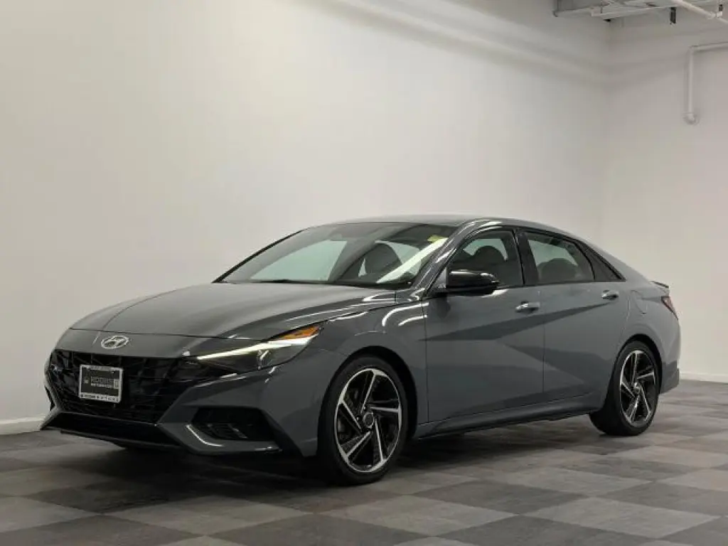 Hyundai ELANTRA 2022 N Line 4dr Sedán