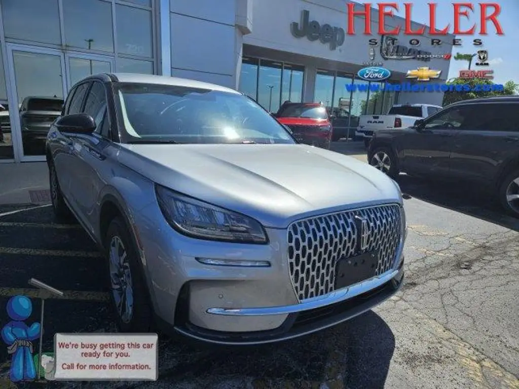 Lincoln Corsair 2024 AWD标准4门SUV
