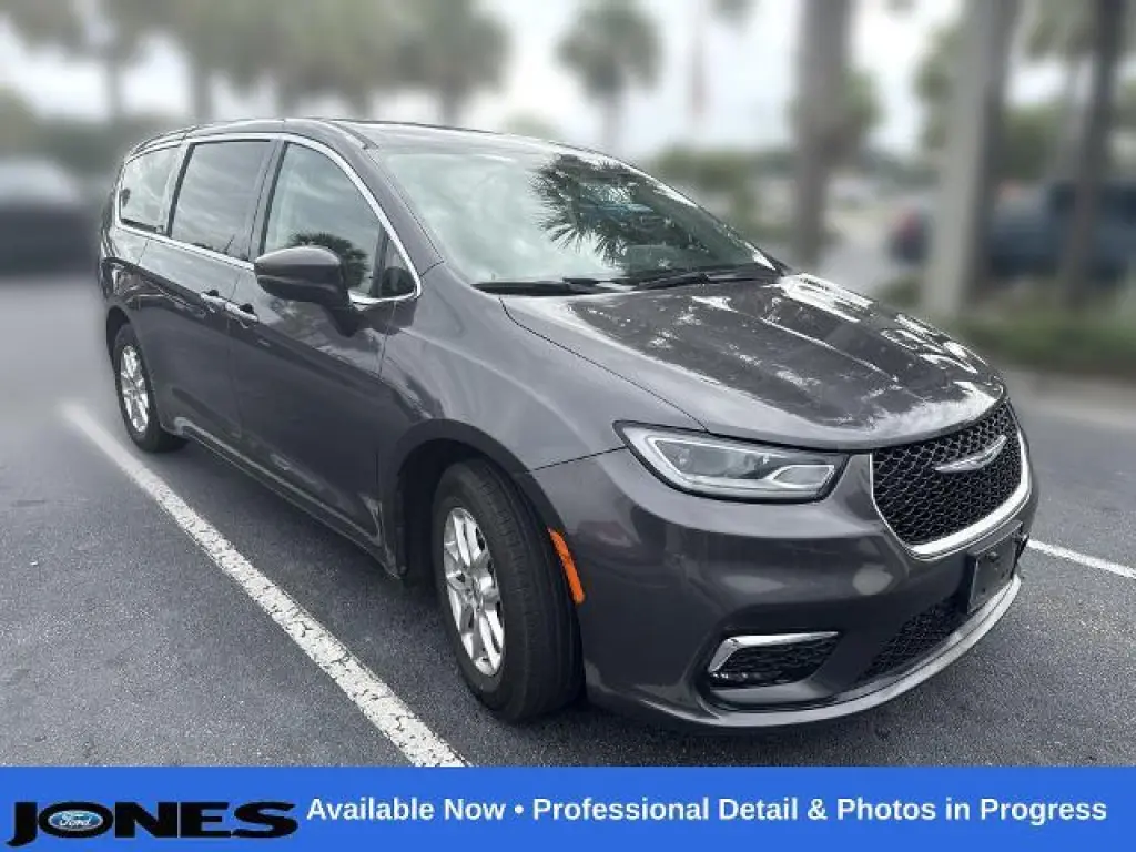 Chrysler Pacifica 2023 Touring L 4dr Mini-Van