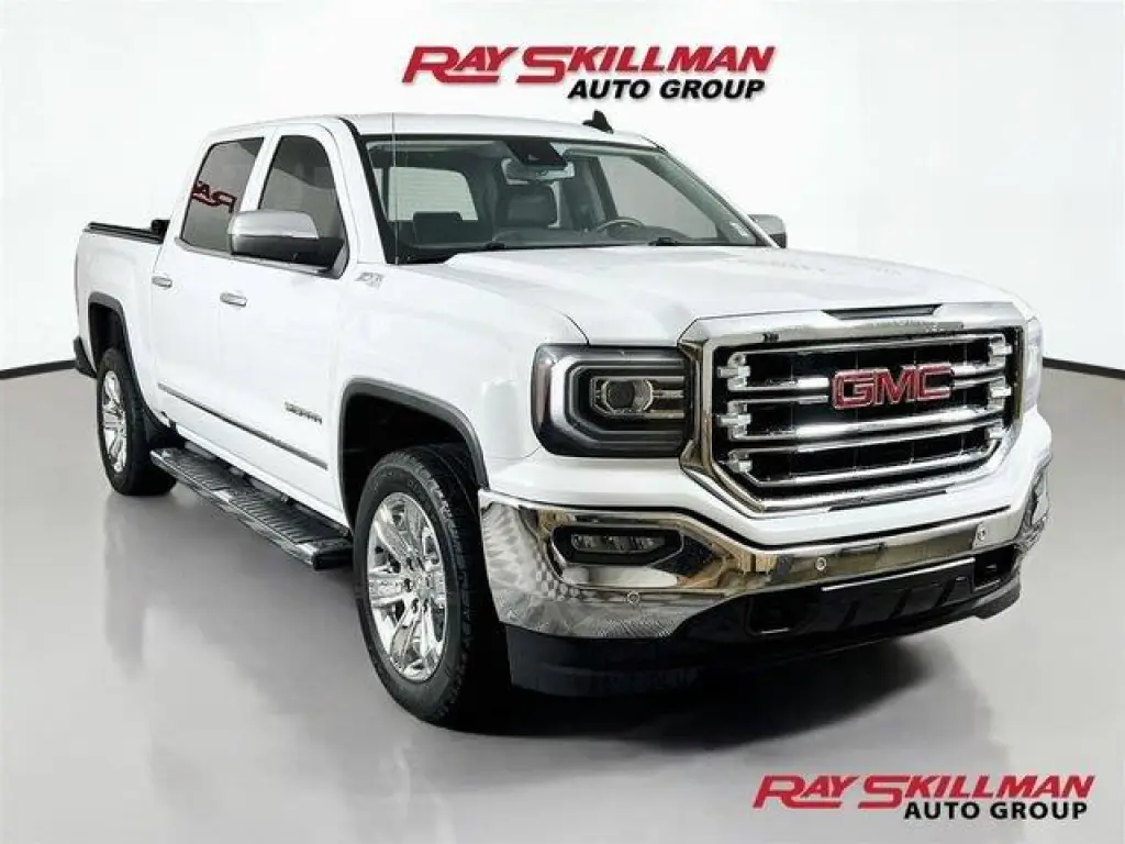 GMC Sierra 1500 2018 4x4 SLT 4dr Cabina de tripulación 5.8 ft. CB