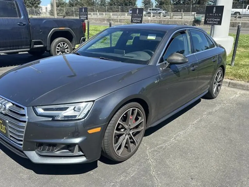 Audi S4 2018 tracción total 3.0T quattro Prestige sedán de 4 puertas