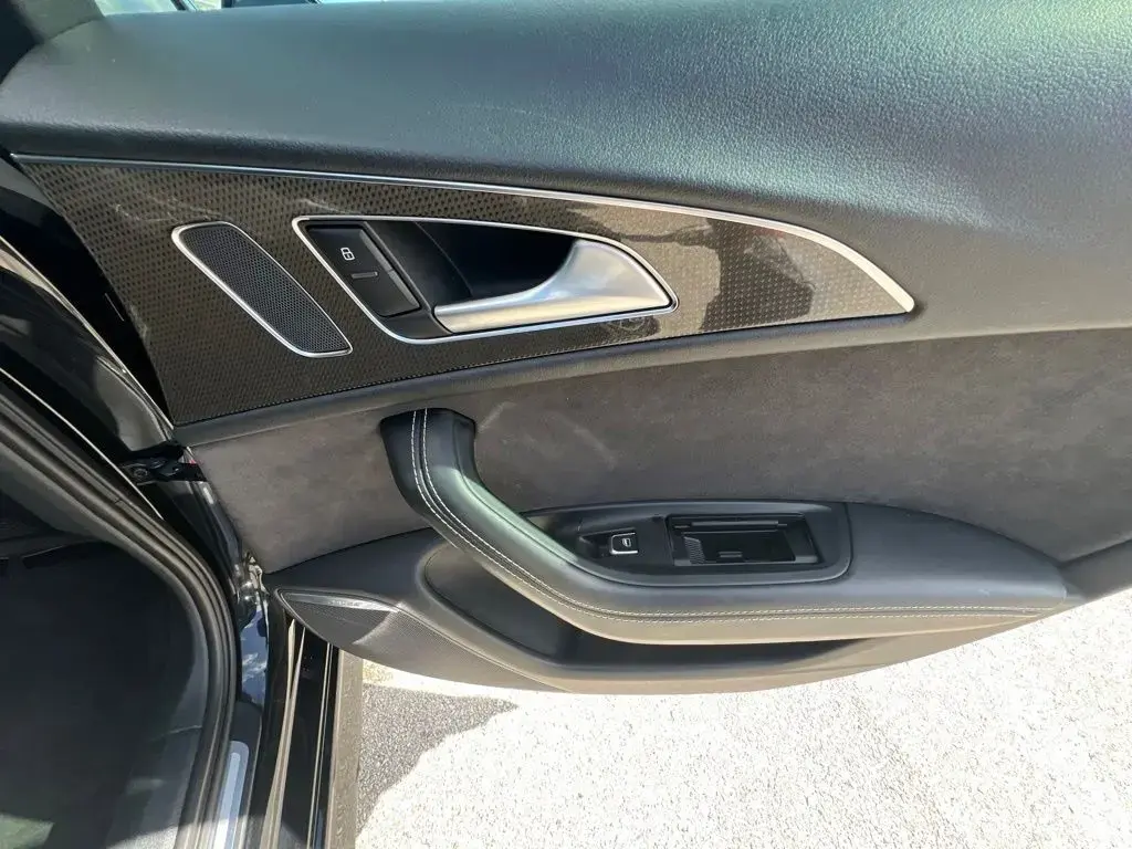Audi S6 2017 tracción en todas las ruedas 4.0T quattro Premium Plus 4p Sedan