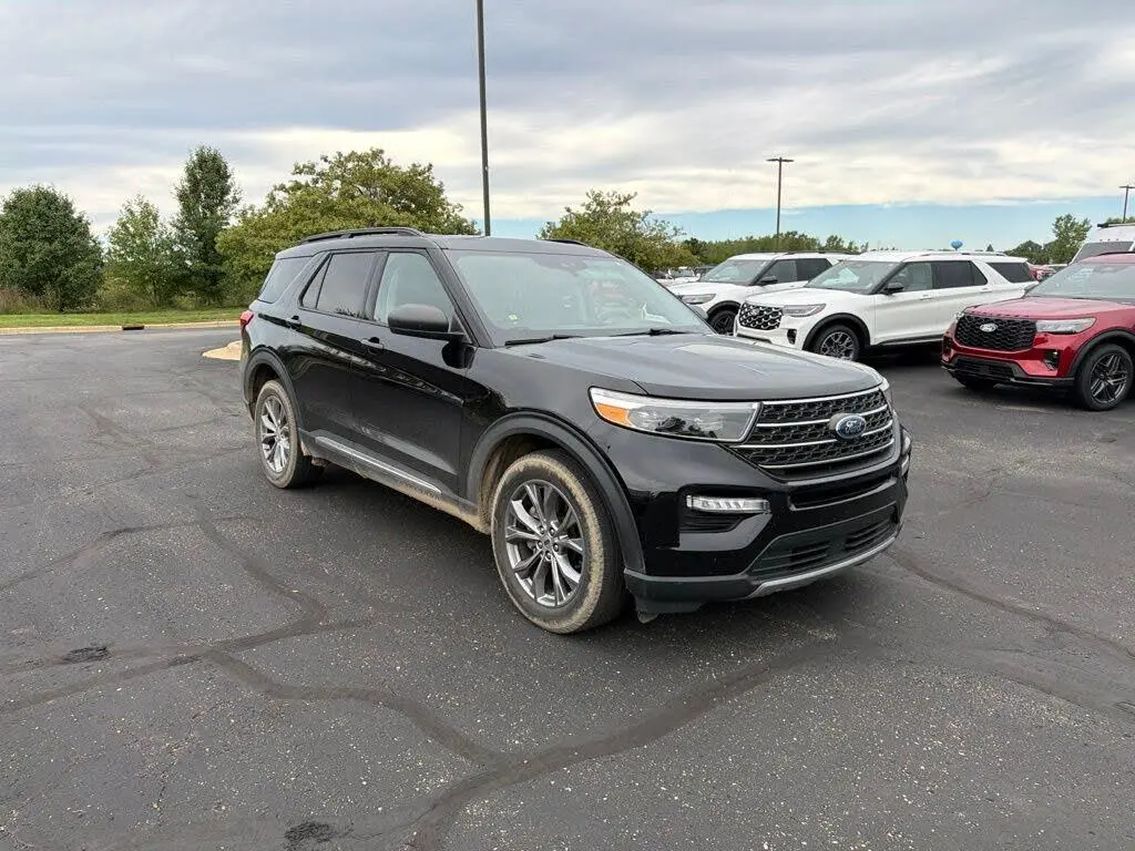 Ford Explorer 2022 4x4 XLT 4p SUV