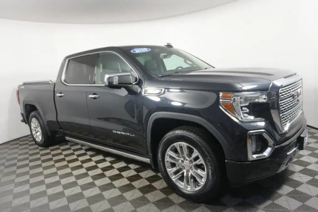 GMC Sierra 1500 2020 4x4 Denali 4dr Crew Cab 5.8 ft. SB
