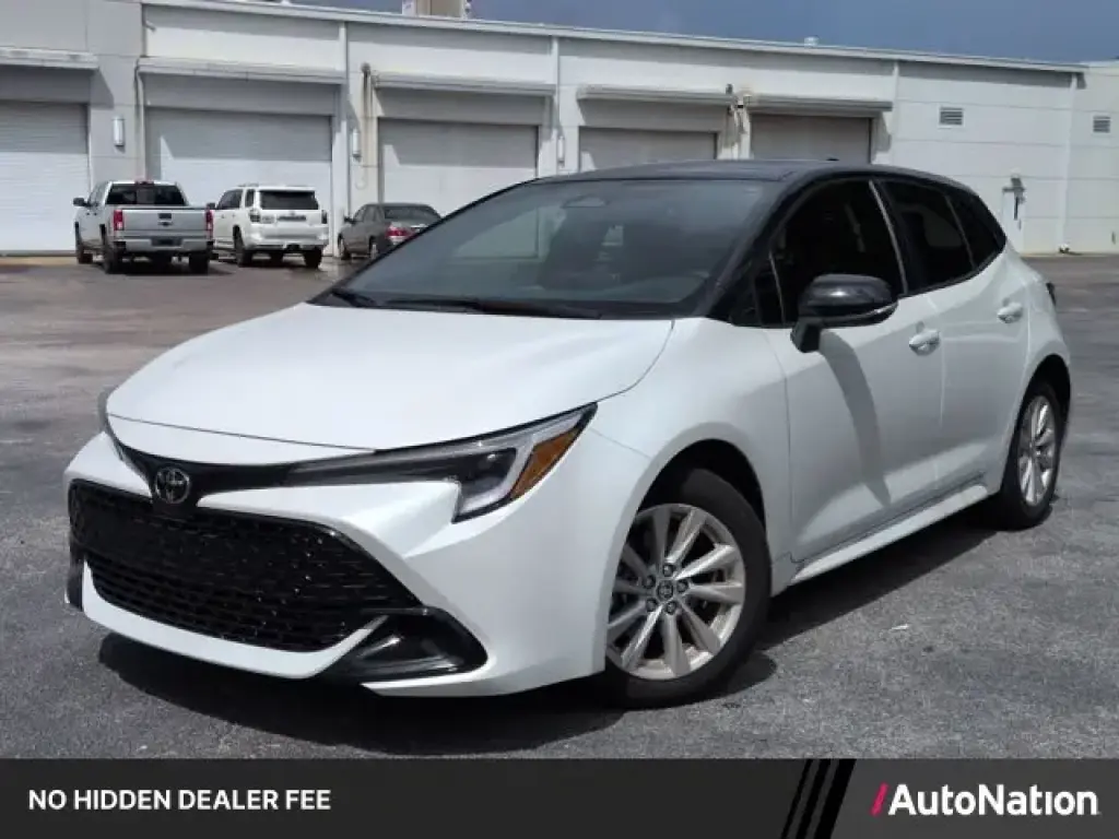 Toyota Corolla Hatchback 2026 SE 4p Hatchback