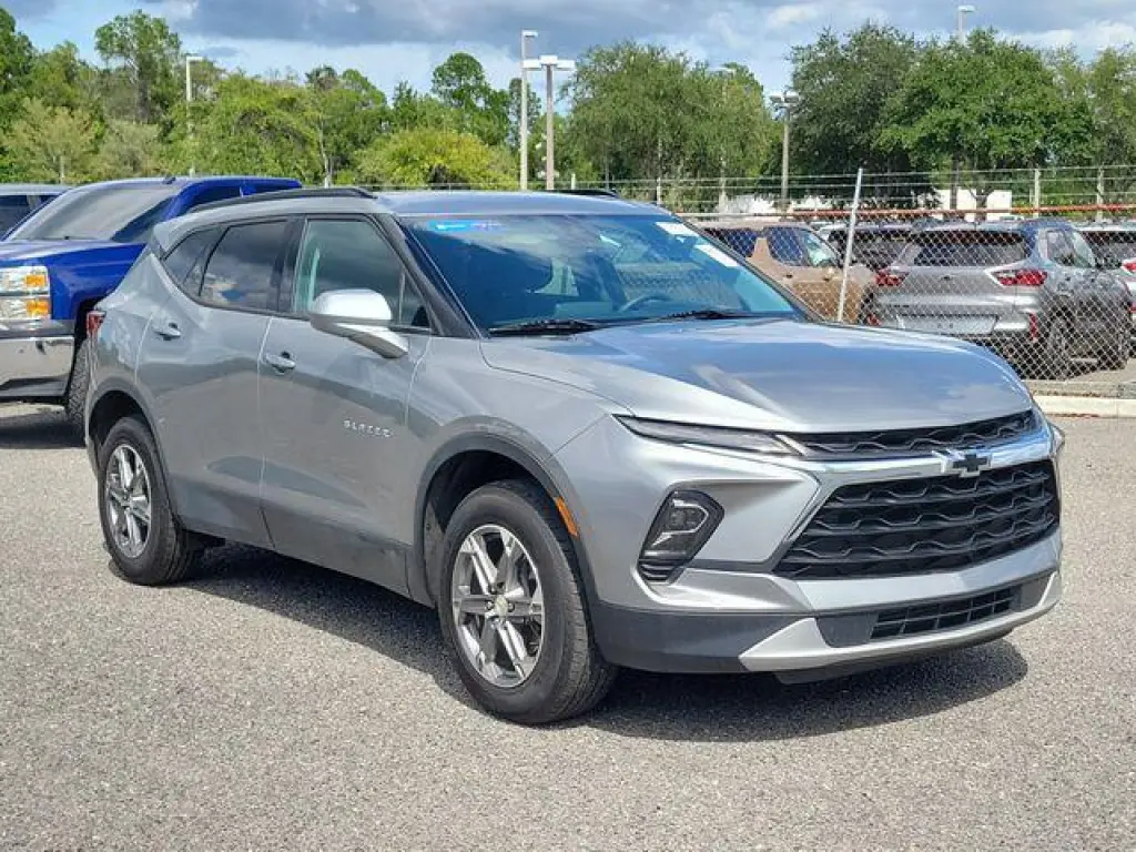 Chevrolet Blazer 2023 LT 4dr SUV con 2LT