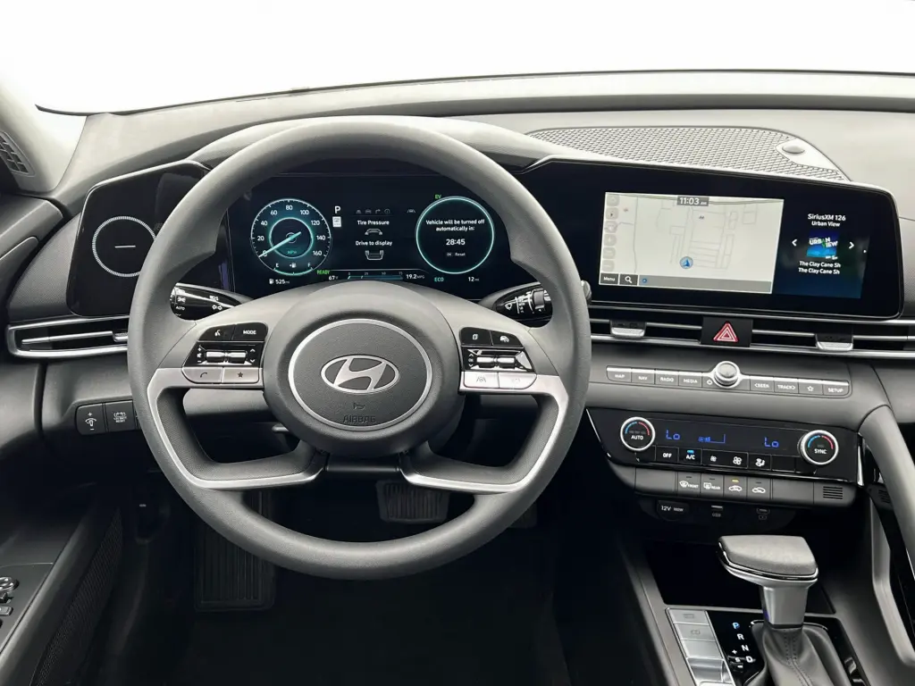 Hyundai ELANTRA Hybrid 2024 Blue 4dr Sedan
