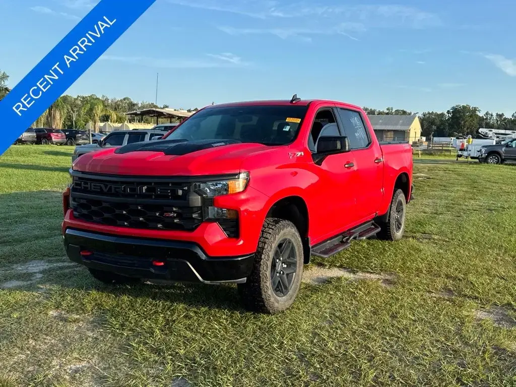 Chevrolet Silverado 1500 2025 4x4 Custom Trail Boss 4dr Crew Cab 5.8 ft. SB