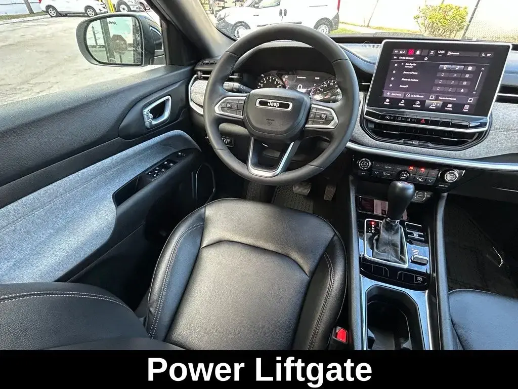 Jeep Compass 2024 4x4 Latitude Lux 4dr SUV