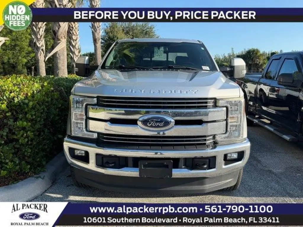 Ford F-250 Super Duty 2017 4x4 Lariat 4p Puerta Corrediza Cabina de Tripulación de 6.8 pies