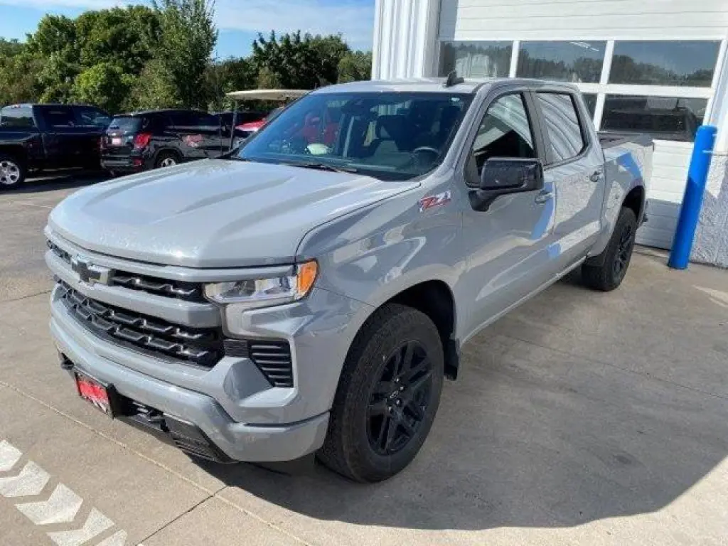 Chevrolet Silverado 1500 2024 4x4 RST 4dr Crew Cab 5.8 ft. SB