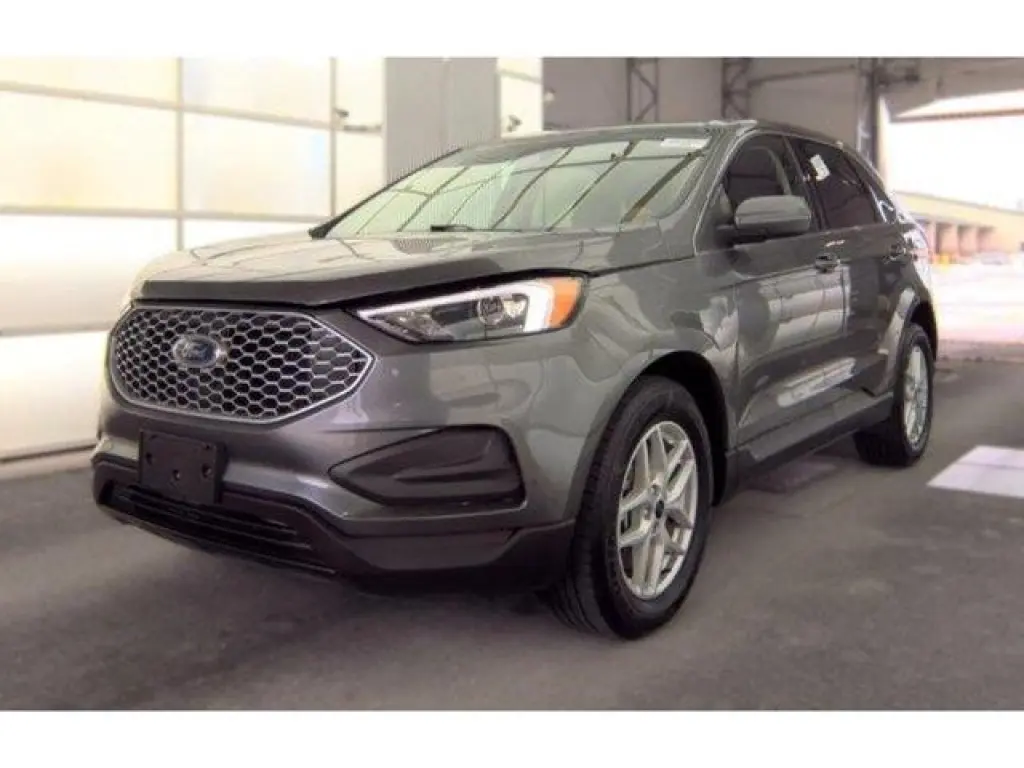 Ford Edge 2023 con tracción en las cuatro ruedas, versión SEL, crossover de 4 puertas