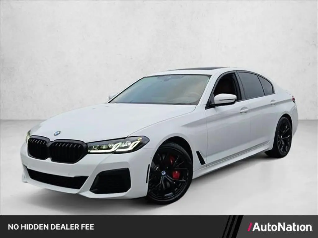 BMW Serie 5 2023 540i 4dr Sedán