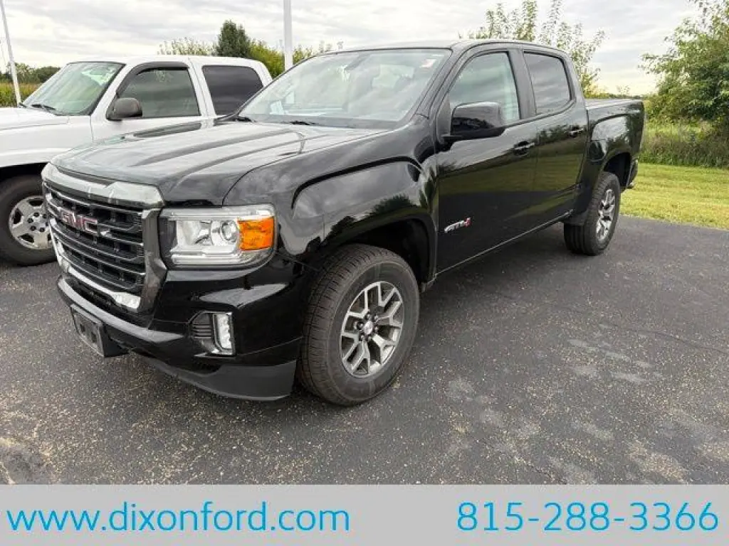 GMC Canyon 2022 4x4 AT4 4p Cab de tripulacion con cabina doble 5 ft. SB (Tela)