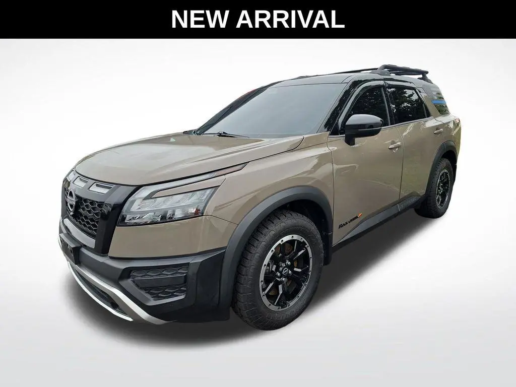 Nissan Pathfinder 2023 AWD Rock Creek 4p SUV