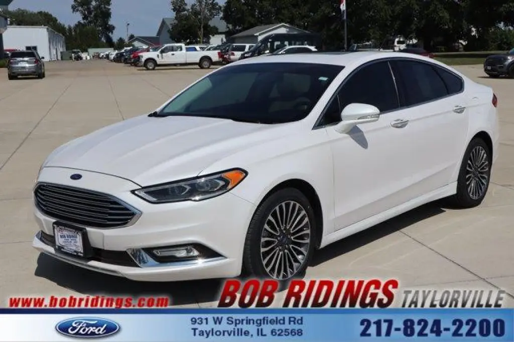 Ford Fusion 2018 AWD Titanium Sedán 4 puertas