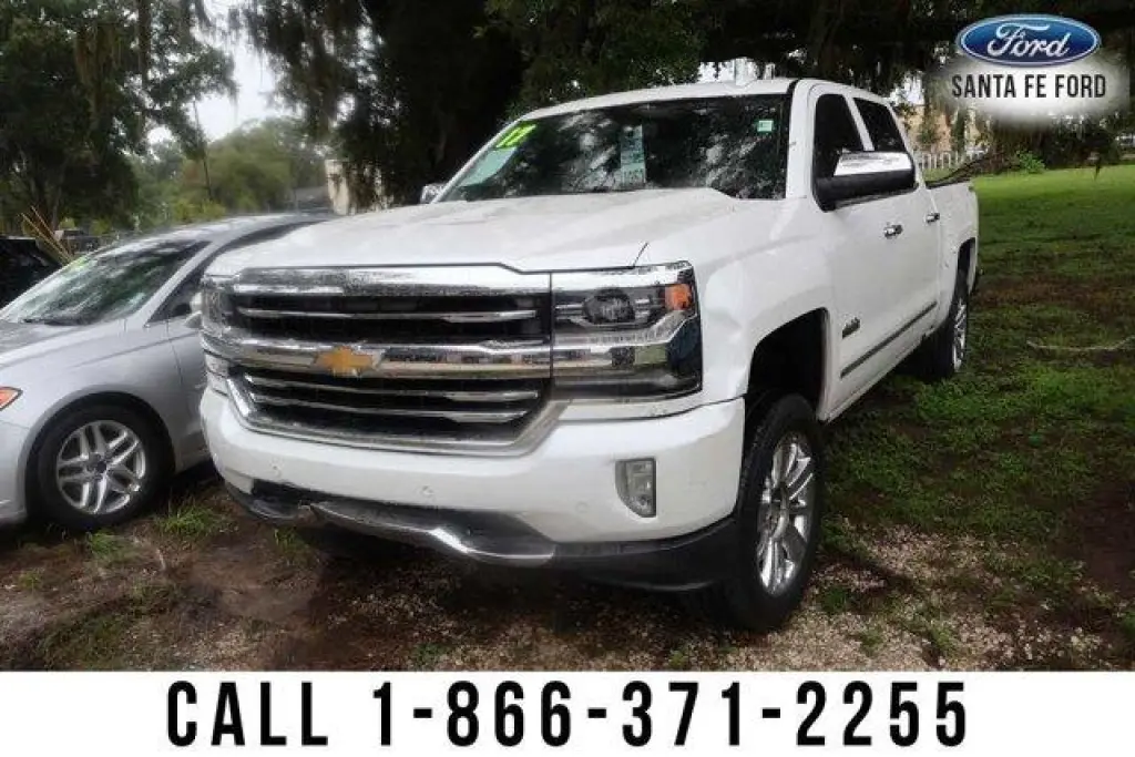 Chevrolet Silverado 1500 2017 4x4 High Country Cabina 4 puertas 5.8 ft. SB