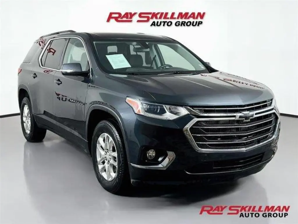 Chevrolet Traverse 2020 LT Tela 4 puertas SUV con paquete 1LT
